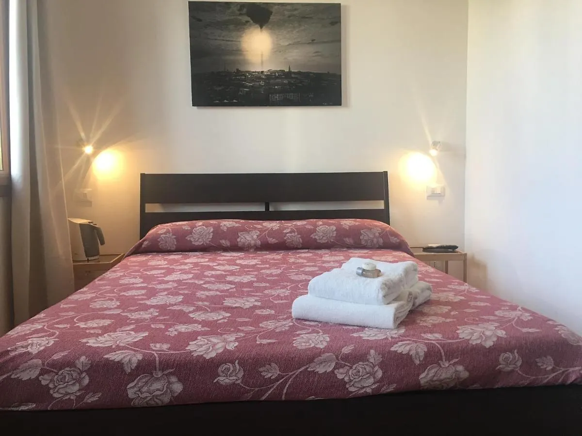 Villa Ricordi Mestre 0*,  Italië